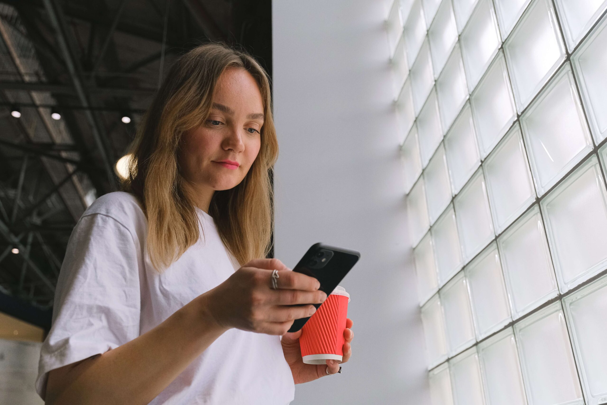 How to get more salon reviews (and actually use them to fill your calendar)